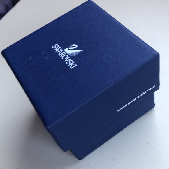 Swarovski Purple tanzanite crystal solitaire necklace - Picture 6 of 11